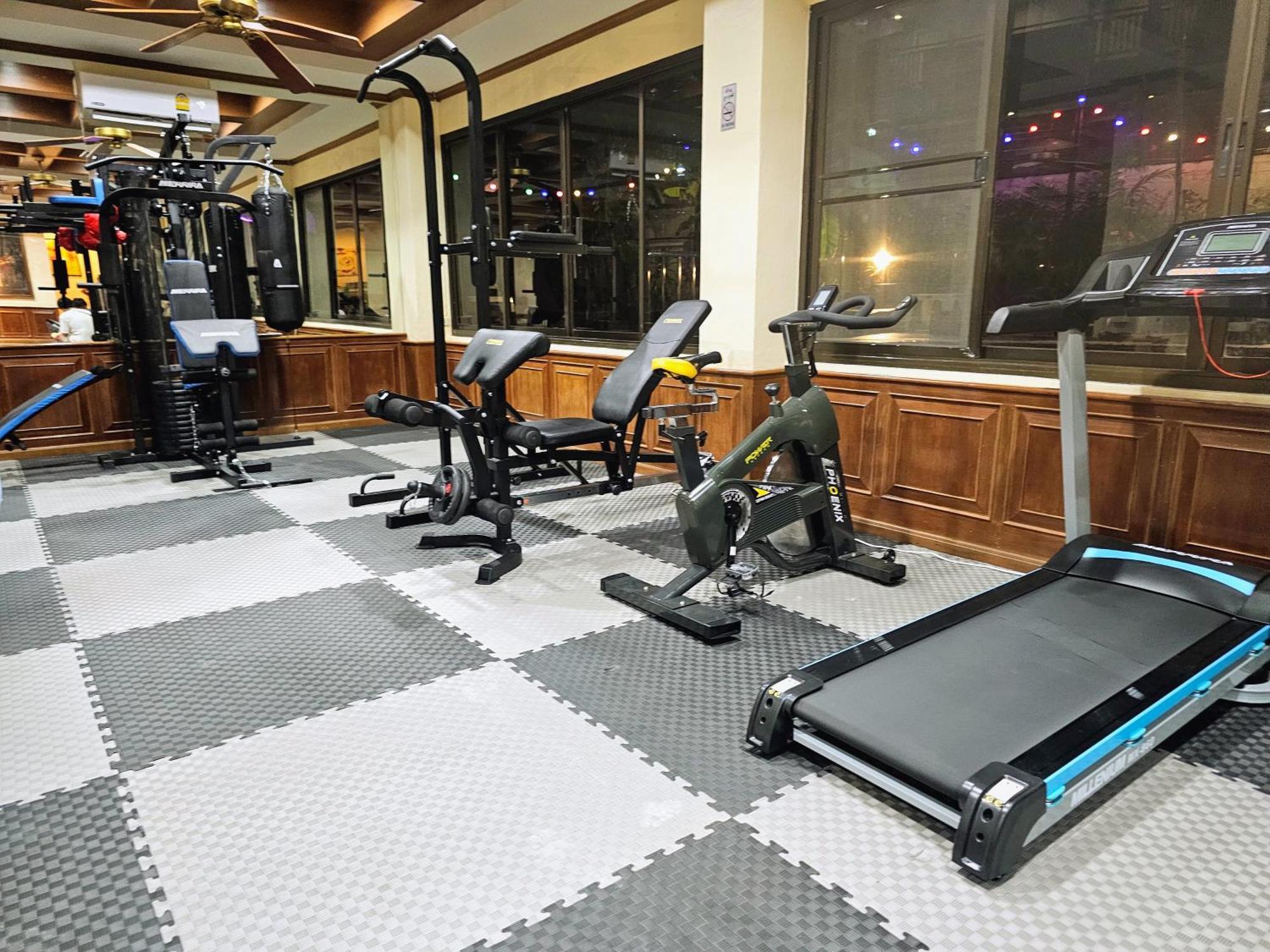 Patong Central Residence & Apartment ภายนอก รูปภาพ