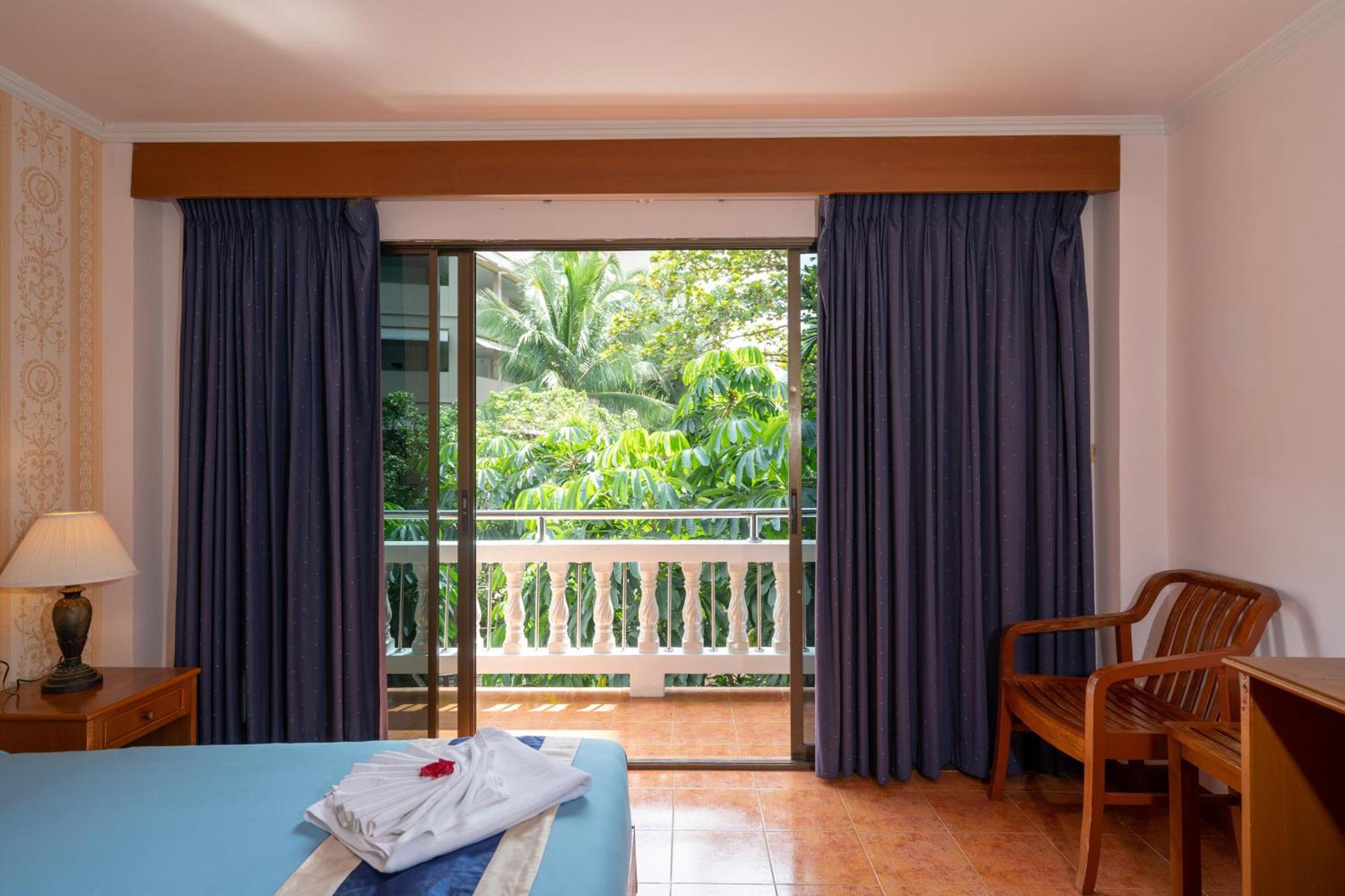 Patong Central Residence & Apartment ภายนอก รูปภาพ