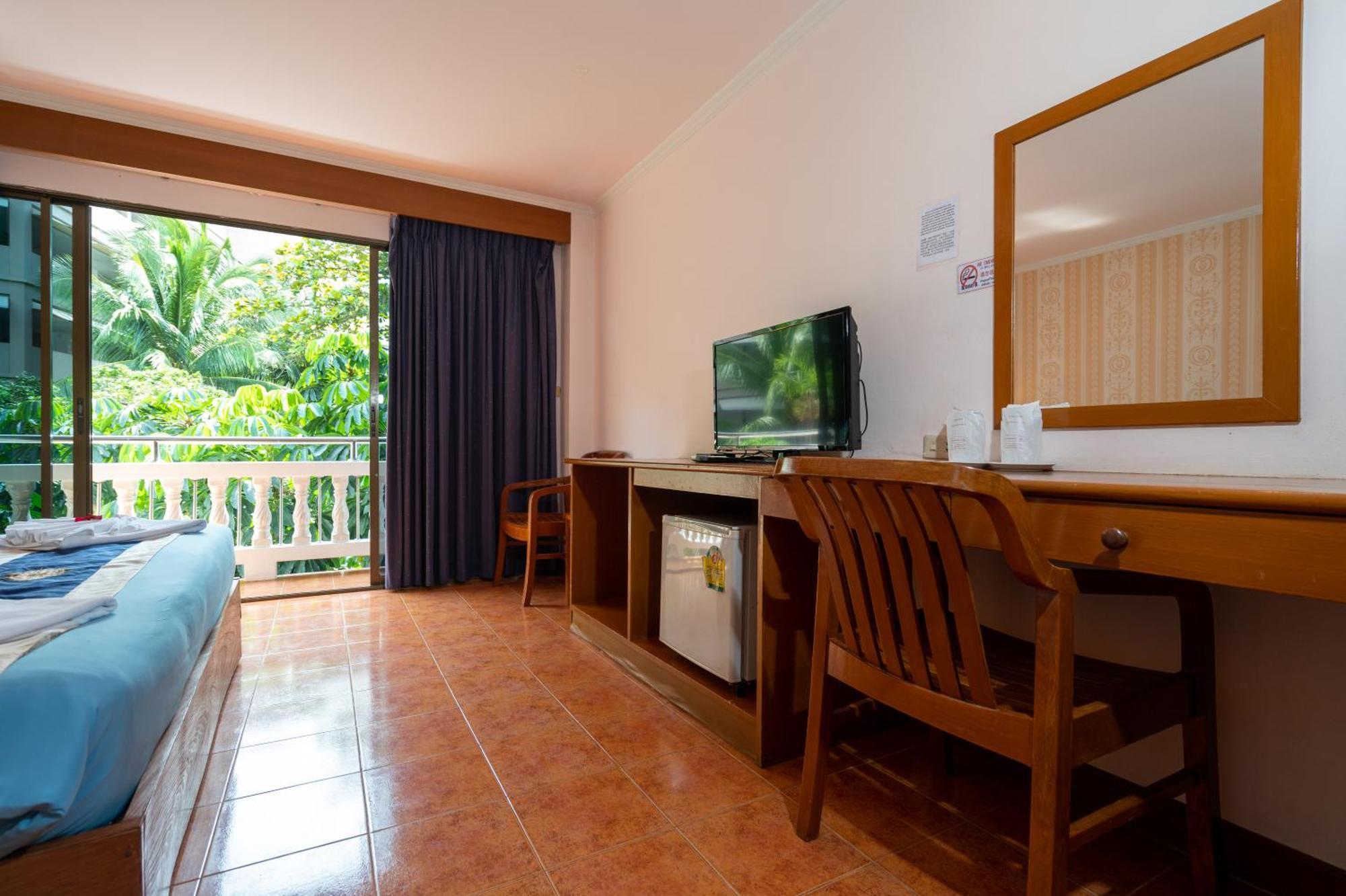 Patong Central Residence & Apartment ภายนอก รูปภาพ